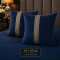 Set 2 fete de perna  decorative 45 x 45 cm, catifea albastra cu accesoriu auriu 