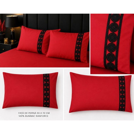 Lenjerie de Pat deluxe  Bumbac Ranforce., 250 x 240 cm,  50X70,  180 X 200,  4 piese  Rosu Uni  , cu accesoriu negru premium