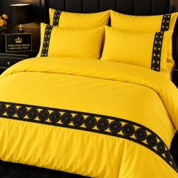 Lenjerie de Pat deluxe  Bumbac Ranforce., 250 x 240 cm,  50X70,  180 X 200,  4 piese  Galben , cu accesoriu negru premium