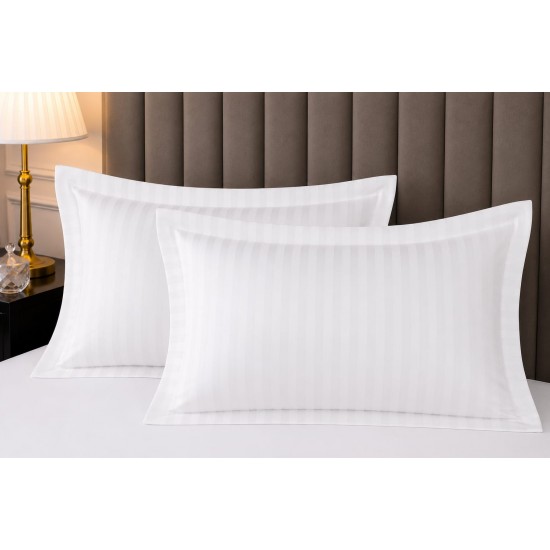 Lenjerie de Pat,  Damasc lux ,  2 persoane, 260 x 240 , 50X70, 200  X  200, 4 piese, alb uni  in cutie eleganta de carton  